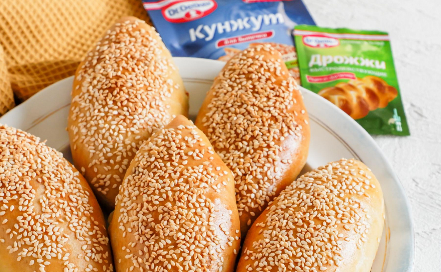 Вишнёвый торт с заварным кремом